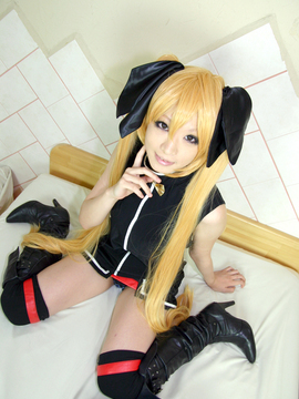 [えらん] あらい夜魅 コスプレ写真集 vol.3_043