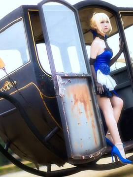 《FateGrand Order》extella saber礼服 C O S P L A Y_《Fate》saber-蓝礼服 (1)