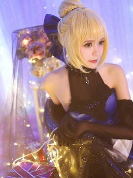 《FateGrand Order》extella saber礼服 C O S P L A Y_FateExtella 阿尔托利亚saber (2)