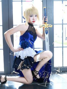 《FateGrand Order》extella saber礼服 C O S P L A Y_saber cos蓝礼服设定集 (2)