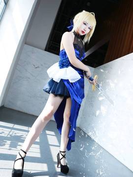 《FateGrand Order》extella saber礼服 C O S P L A Y_saber cos蓝礼服设定集 (3)