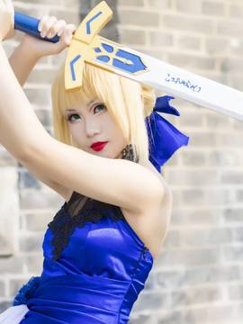 《FateGrand Order》extella saber礼服 C O S P L A Y_saber cos蓝礼服设定集 (7)