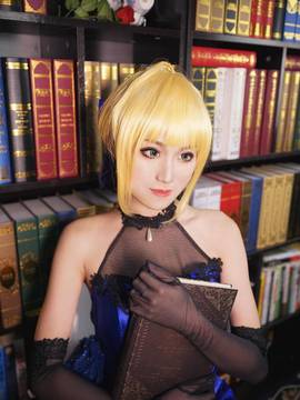 《FateGrand Order》extella saber礼服 C O S P L A Y_saber cos蓝礼服设定集 (9)