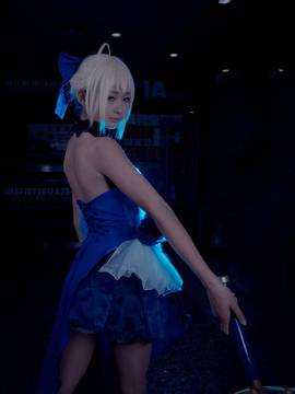 《FateGrand Order》extella saber礼服 C O S P L A Y_Saber (1)