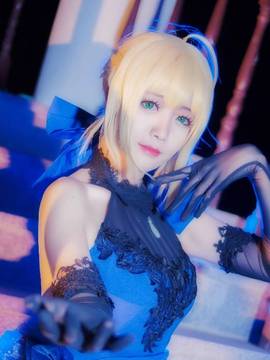 《FateGrand Order》extella saber礼服 C O S P L A Y_阿尔托利亚·潘德拉贡♡吾王saber♡蓝礼服设定集ver. (4)