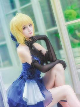 《FateGrand Order》extella saber礼服 C O S P L A Y_双王金剑 (1)
