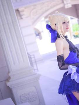 《FateGrand Order》extella saber礼服 C O S P L A Y_双王金剑 (18)