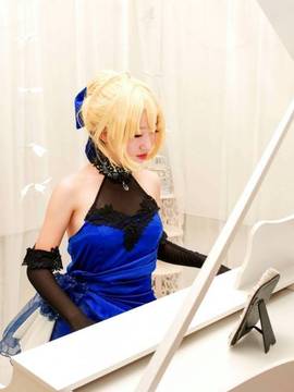 《FateGrand Order》extella saber礼服 C O S P L A Y_蓝礼服saber (2)