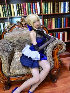 《FateGrand Order》extella saber礼服 C O S P L A Y_cos saber蓝礼服 (4)