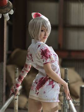 [Flameworks] Double Head Nurse_105