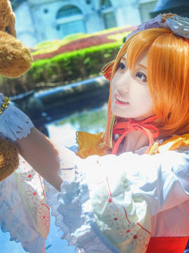 《Love Live! 》穗乃果宫廷礼服舞踏会 C O S P L A Y_0049