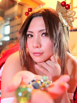 [mariposa luz de la luna] 紅舞う月夜_400