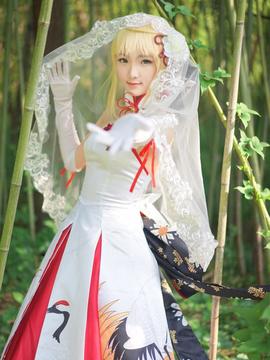 《Fate Grand Order》月刊特典saber&nbsp;&nbsp;C O S P L A Y_saber仙鹤礼服 (2)