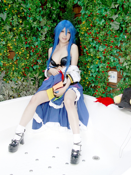 [ReBELLaRT]  東方乙女乱舞vol.002 天然美少女コスプレイヤー『あらい夜魅』のギリギリデジタル写真集「比那名●天子」_130