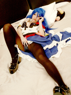 [ReBELLaRT]  東方乙女乱舞vol.002 天然美少女コスプレイヤー『あらい夜魅』のギリギリデジタル写真集「比那名●天子」_209