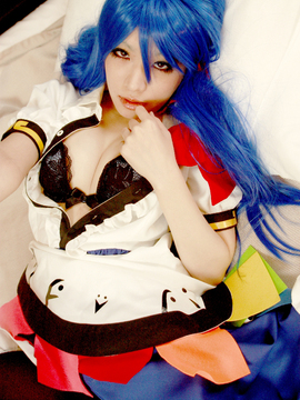 [ReBELLaRT]  東方乙女乱舞vol.002 天然美少女コスプレイヤー『あらい夜魅』のギリギリデジタル写真集「比那名●天子」_214