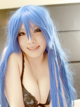 [ReBELLaRT]&nbsp;&nbsp;東方乙女乱舞vol.002 天然美少女コスプレイヤー『あらい夜魅』のギリギリデジタル写真集「比那名●天子」_240