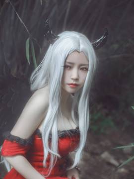 《FateZero》在旅途爱丽丝菲尔同人 C O S P L A Y_0006