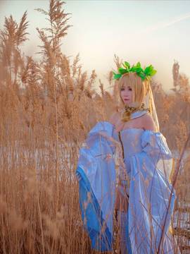 《Fate Grand Order》尼禄花嫁满破 C O S P L A Y_fate尼禄花嫁三破 少女嫁王 头上绿绿的 (7)