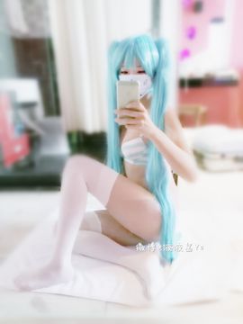 [液液酱YeYe] ボーカロイド - 初音 ミク_005